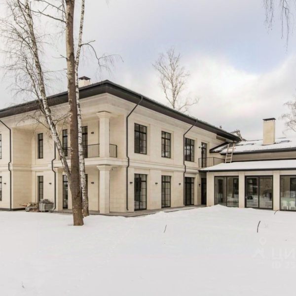 Загородный дом в Новом Сареево